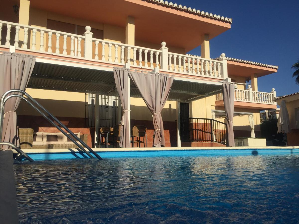 Gojar Villa De La Acacia מראה חיצוני תמונה